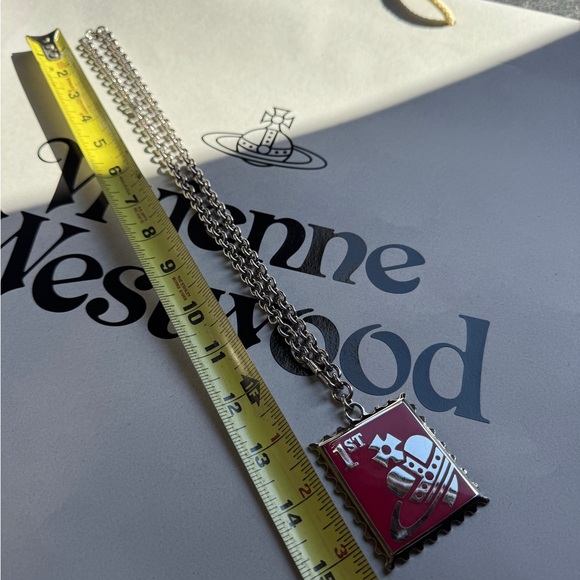 Vivienne Westwood Rare FW11 Runway Stamps long Necklace – RARE - Collector - Picture 8 of 14